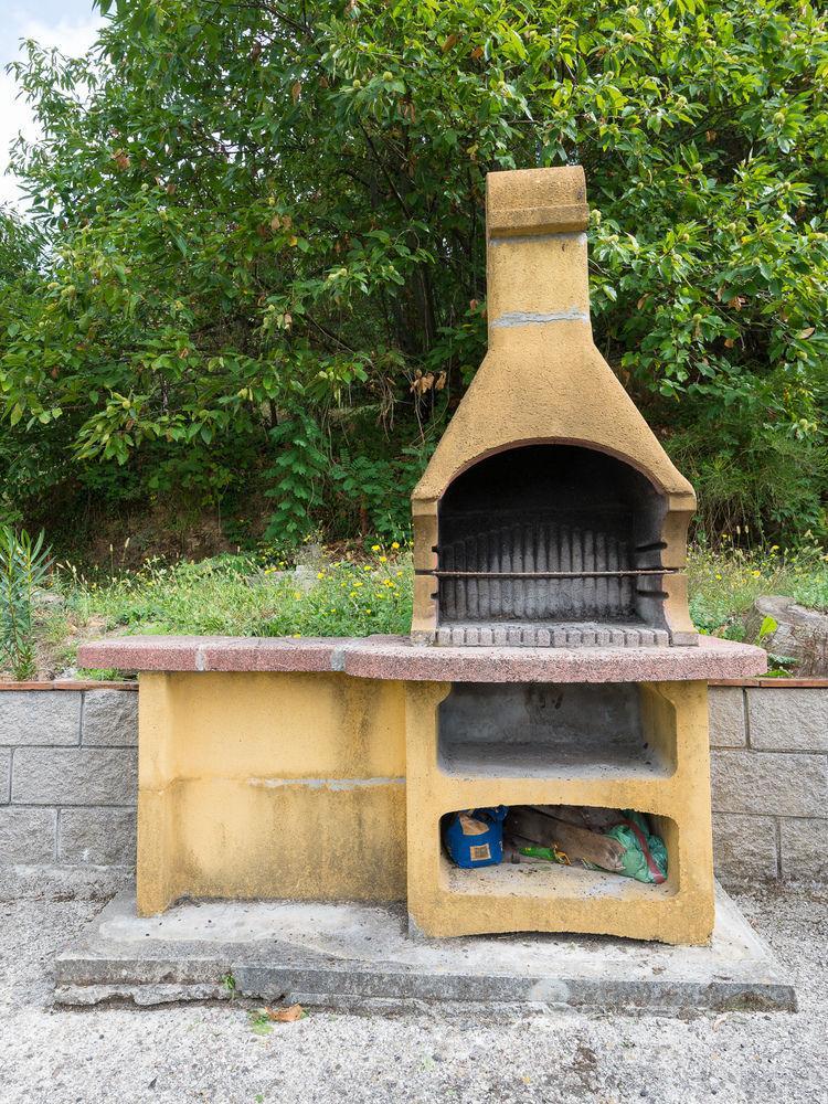 Agriturismo Le Fontanacce Пеша Екстериор снимка