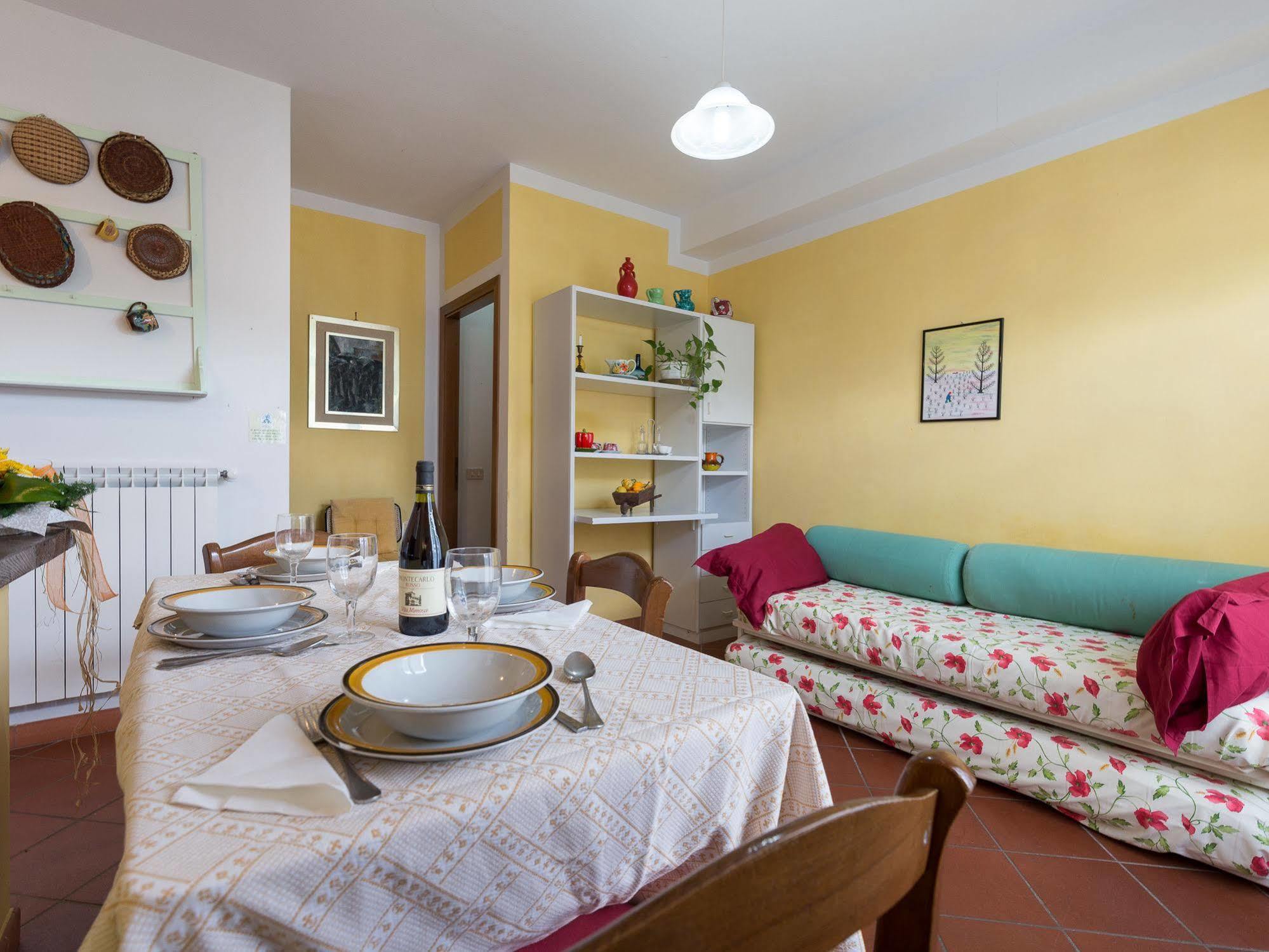 Agriturismo Le Fontanacce Пеша Екстериор снимка